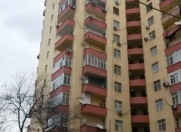 Satılır 2 otaqlı 70 m2 obyekt Memar Əcəmi m.