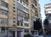 Satılır 4 otaqlı 100 m2 köhnə tikili 8 km
