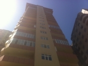 Satılır 2 otaqlı 85 m2 yeni tikili İnşaatçılar m.