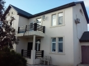 Satılır 5 otaqlı 200 m2 həyət evi Mərdəkan