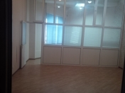 İcarəyə verilir 1 otaqlı 36 m2 ofis Qələbə dairəsi