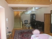 Satılır 4 otaqlı 200 m2 həyət evi Mehdiabad