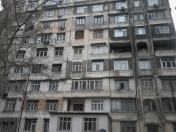 İcarəyə verilir 2 otaqlı 60 m2 köhnə tikili 9 mkr