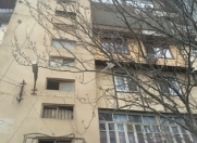 Satılır 5 otaqlı 110 m2 köhnə tikili Qaraçuxur
