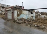 Satılır 3 otaqlı 52 m2 köhnə tikili Axundov bağı