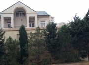 İcarəyə verilir 8 otaqlı 350 m2 həyət evi Badamdar