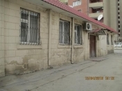 İcarəyə verilir 4 otaqlı 140 m2 köhnə tikili Beşmərtəbə