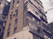 Satılır 2 otaqlı 60 m2 köhnə tikili Nəsimi bazarı