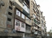 İcarəyə verilir 2 otaqlı 80 m2 köhnə tikili İnşaatçılar m.