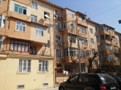 Satılır 2 otaqlı 50 m2 köhnə tikili 7 mkr