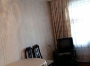 Satılır 5 otaqlı 110 m2 köhnə tikili Zərifə Əliyeva adına park