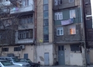 İcarəyə verilir 2 otaqlı 40 m2 köhnə tikili Gənclik m.