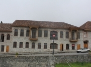 Satılır 9 otaqlı 331 m2 obyekt Saatlı