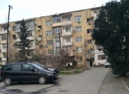 Satılır 5 otaqlı 120 m2 köhnə tikili Xalqlar Dostluğu m.