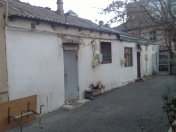 Satılır 4 sot torpaq Gənclik m.