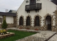 İcarəyə verilir 5 otaqlı 600 m2 bağ evi Koroğlu m.