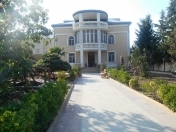 Satılır 7 otaqlı 660 m2 həyət evi Bakıxanov