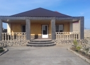 Satılır 4 otaqlı 100 m2 həyət evi Şüvəlan