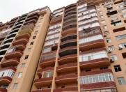 Satılır 4 otaqlı 132 m2 yeni tikili İnşaatçılar m.