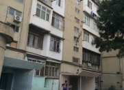 Satılır 1 otaqlı 40 m2 köhnə tikili 9 mkr
