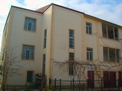 Satılır 8 otaqlı 660 m2 həyət evi 8 km