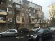 Satılır 3 otaqlı 80 m2 köhnə tikili Nəriman Nərimanov parkı