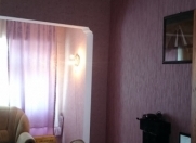 Satılır 5 otaqlı 100 m2 köhnə tikili Neapol dairəsi