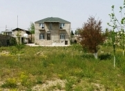 Satılır 5 otaqlı 240 m2 bağ evi Koroğlu m.