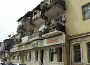 İcarəyə verilir 1 otaqlı 45 m2 köhnə tikili 28 May m.