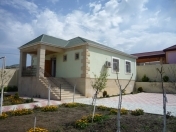 Satılır 3 otaqlı 105 m2 bağ evi Pirşağı