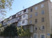 Satılır 4 otaqlı 130 m2 köhnə tikili Montin