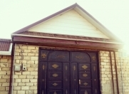 Satılır 4 otaqlı 800 m2 həyət evi Hökməli