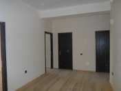 Satılır 2 otaqlı 91 m2 yeni tikili Həzi Aslanov