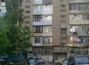 Satılır 3 otaqlı 75 m2 köhnə tikili İnşaatçılar m.