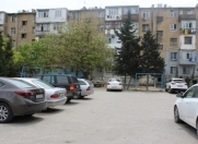 Satılır 1 otaqlı 40 m2 köhnə tikili 8 km