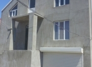 Satılır 9 otaqlı 300 m2 həyət evi Ramana