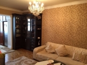 Satılır 3 otaqlı 90 m2 köhnə tikili Nizami m.
