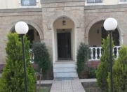 İcarəyə verilir 6 otaqlı 250 m2 bağ evi Mərdəkan