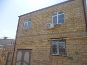 Satılır 7 otaqlı 200 m2 həyət evi Sulutəpə