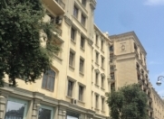 Satılır 5 otaqlı 150 m2 köhnə tikili Sahil m.