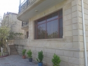 Satılır 6 otaqlı 600 m2 bağ evi Abşeron r.