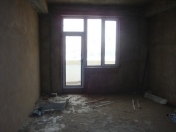 Satılır 4 otaqlı 145 m2 yeni tikili İnşaatçılar m.