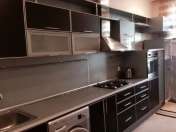 İcarəyə verilir 2 otaqlı 90 m2 yeni tikili Gənclik m.