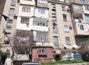 Satılır 2 otaqlı 45 m2 köhnə tikili 5 mkr