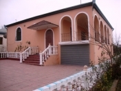 Satılır 6 otaqlı 200 m2 bağ evi Sumqayıt