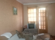 İcarəyə verilir 1 otaqlı 28 m2 köhnə tikili Elit ticarət mərkəzi