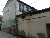 Satılır 1 otaqlı 35 m2 həyət evi Bakıxanov