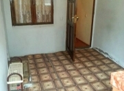 Satılır 1 otaqlı 20 m2 köhnə tikili İnşaatçılar m.