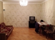 Satılır 3 otaqlı 55 m2 köhnə tikili Ayna Sultanova heykəli