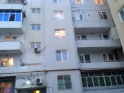 Satılır 2 otaqlı 75 m2 köhnə tikili İnşaatçılar m.